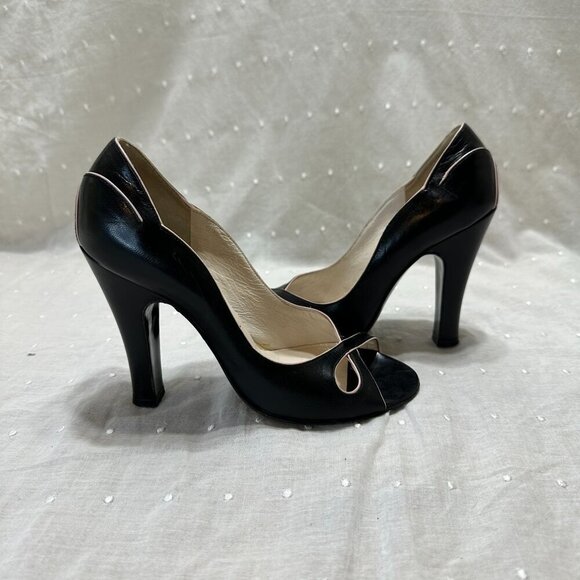 Marc Jacobs Black Open Toe 4" Pump - Picture 3 of 5